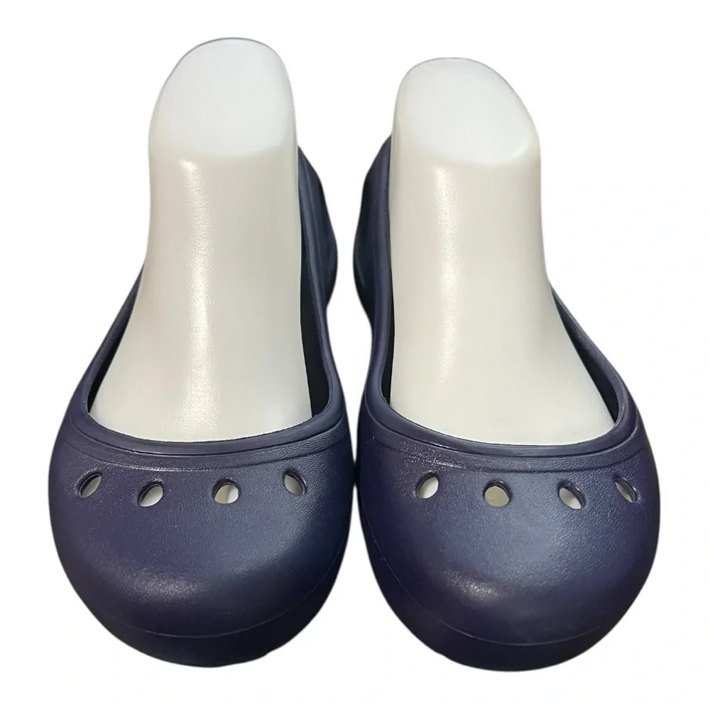 CROCS Kadee ballet flats in navy blue size 6